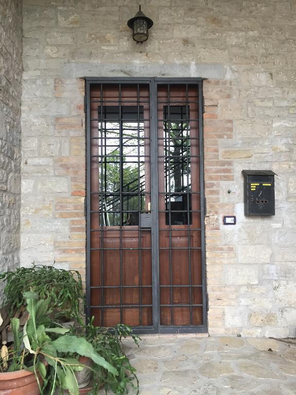 Appartamento Dell Agriturismo Pane E Olio Todi Exterior photo